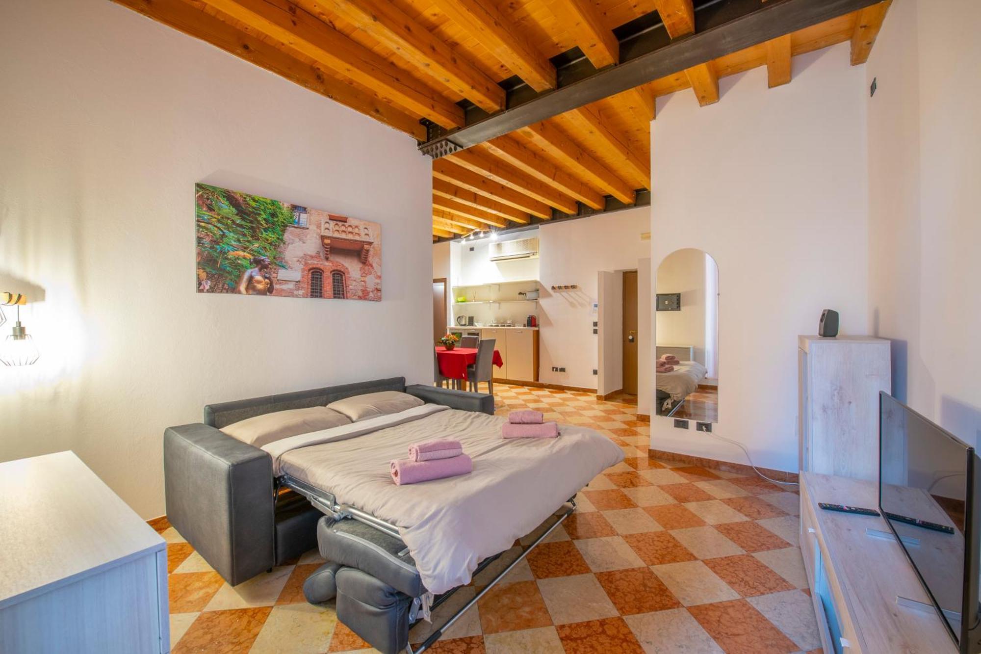 Palace Home Mazzini Verona Center 1 Exterior photo